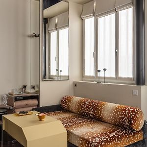 Estudio Deluxe